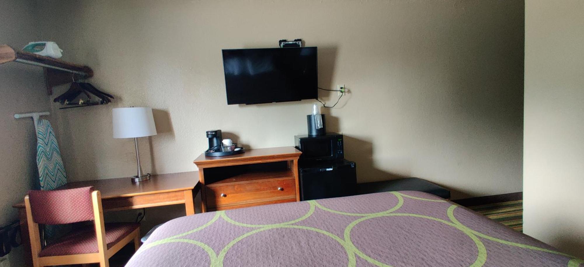 Super 8 By Wyndham Champaign Motel Oda fotoğraf
